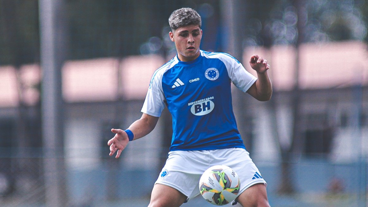 Cauan Baptistella, promessa do Cruzeiro (foto: Gustavo Martins/ Cruzeiro)