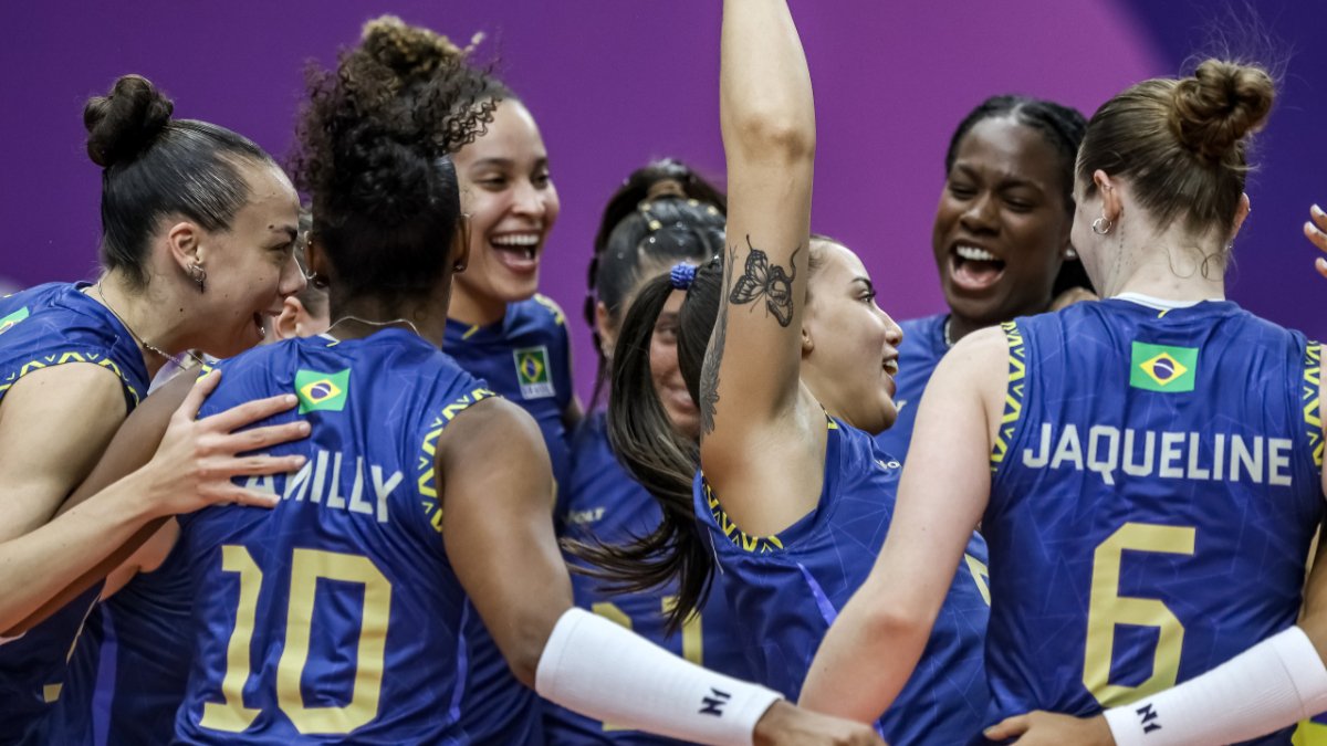 Jogadoras da Seleção Brasileira Sub-21 Feminina de Vôlei durante o Pan-Americano Júnior (foto: Ana Patricia/COB)