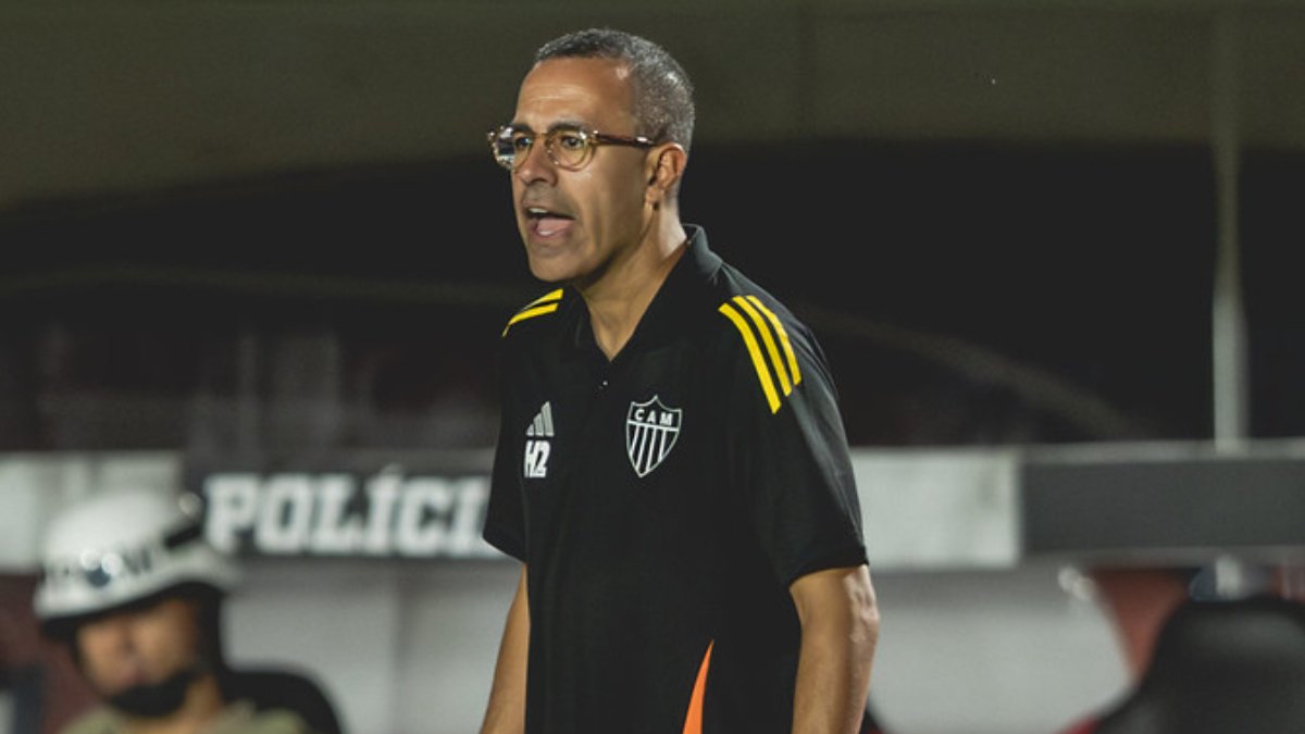 Lucas Gonçalves, técnico interino do Atlético (foto: Pedro Souza/Atlético)