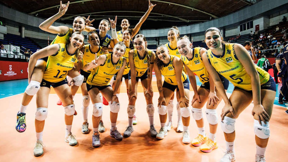 Jogadoras da Seleção Brasileira Sub-21 Feminina de Vôlei (foto: Divulgação FIVB)