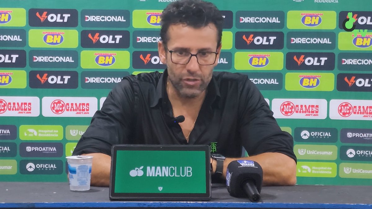 Alberto Valentim, técnico do América (foto: Reprodução Coelho TV)