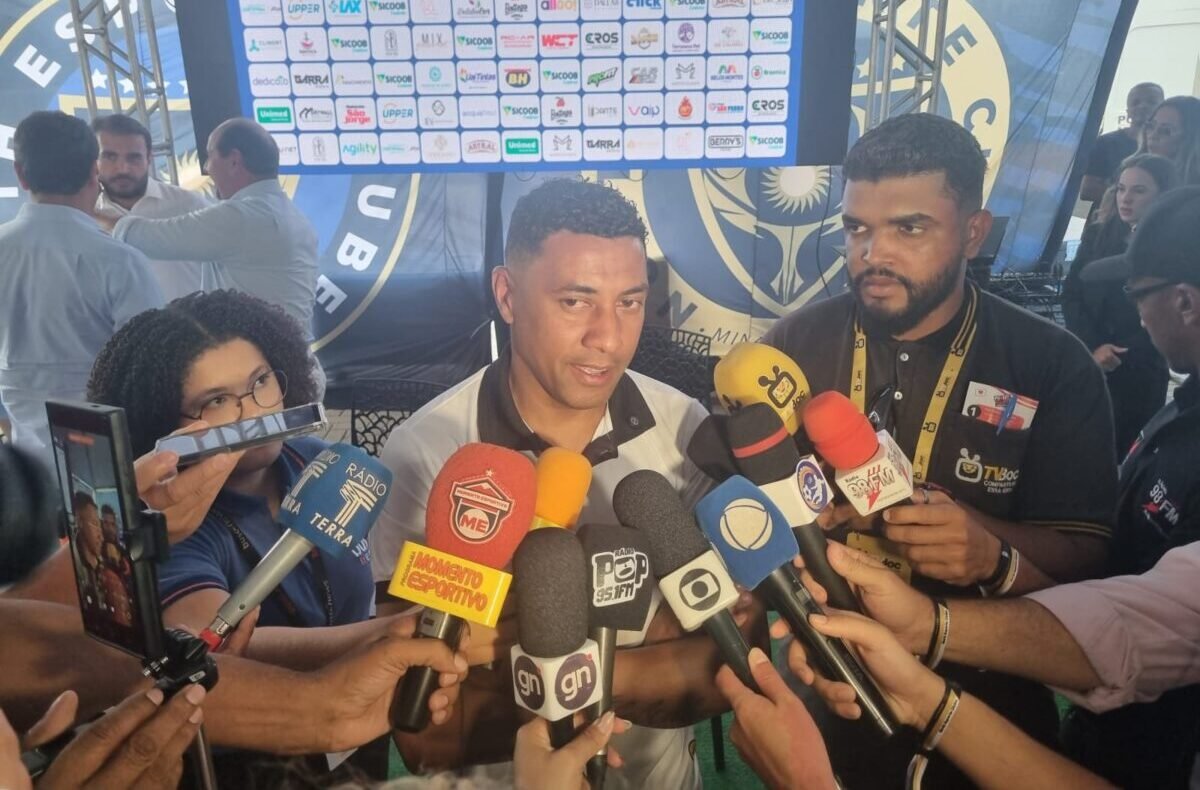 Kleberson Pereira, novo técnico do North EC, de Montes Claros (foto: Luiz Ribeiro/EM D.A Press)