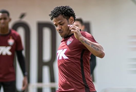 Romarinho durante treino do Vitória (foto: Victor Ferreira | EC Vitória)
