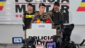 Da esquerda para a direita: tenente-coronel Henrique Garcia, tenente-coronel Henrique Nunes e tenente-coronel  Rodrigo Lima Ferreira - Crédito: 