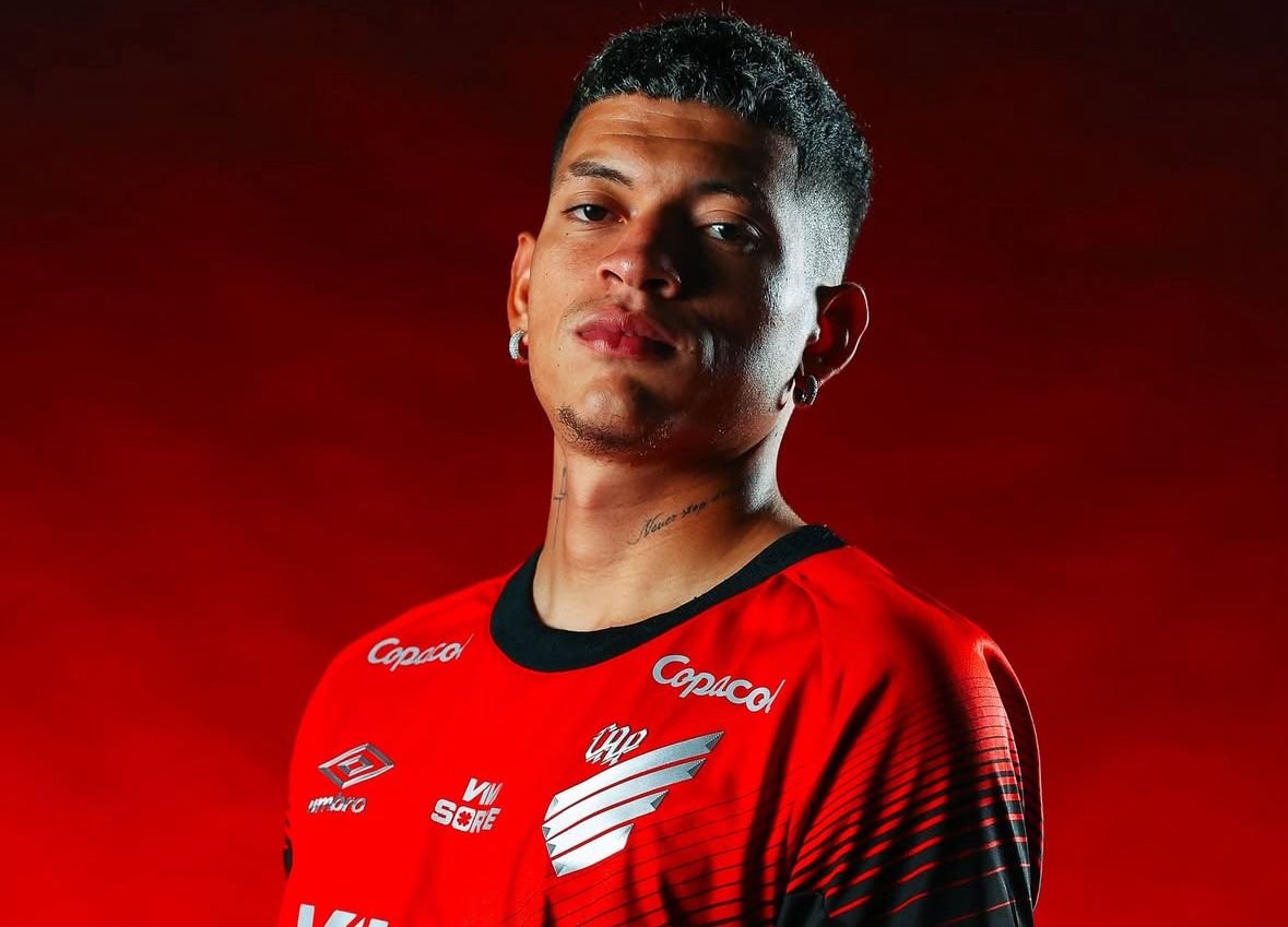 Élan Ricardo, em apresentação pelo Athletico-PR (foto: José Tramontin/Athletico-PR)