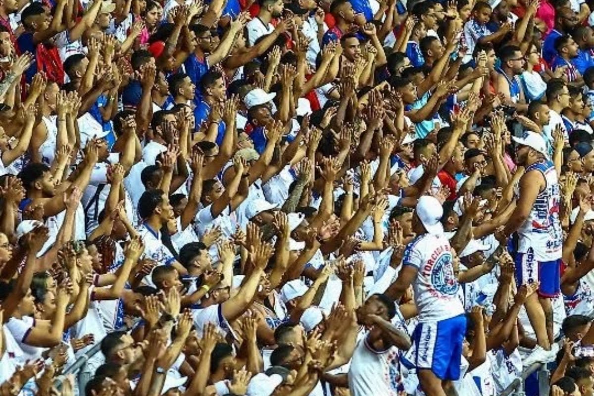 Torcida do Bahia empurrou o time rumo à vitória contra o Fluminense (foto: Divulgação/Bahia)