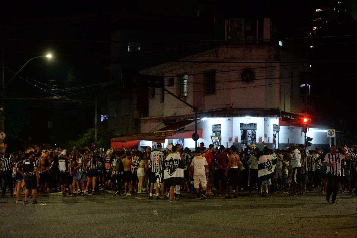 Bar do Salomão costuma ficar lotado de torcedores do Atlético em jogos decisivos