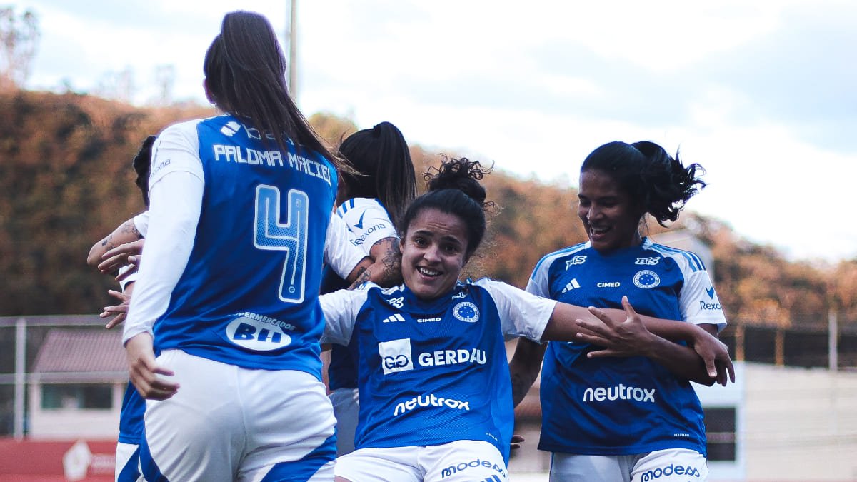 Cruzeiro e Corinthians disputaram vaga nas oitavas de final da Copa do Brasil Feminina - (foto: Gustavo Martins/Cruzeiro)