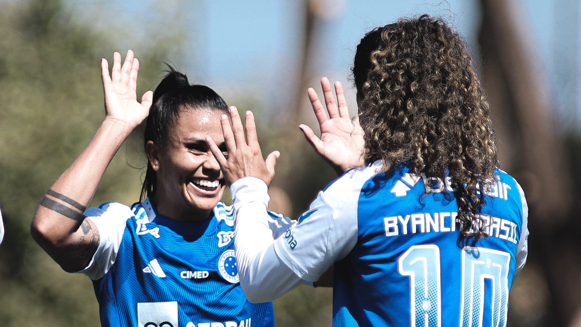 Cruzeiro busca uma vaga na semifinal da Série A1 do Brasileiro Feminino (foto: Gustavo Martins/Cruzeiro)
