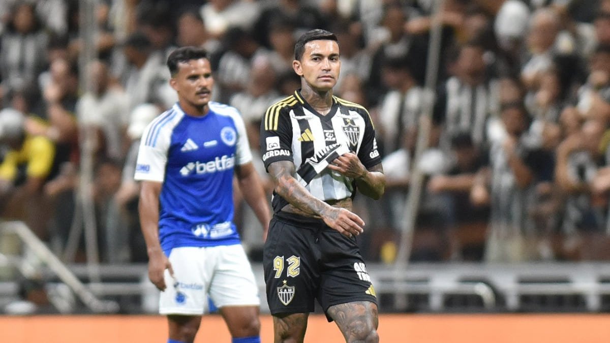 Dudu, atacante do Atlético, no clássico contra o Cruzeiro, pela ida das quartas de final da Copa do Brasil (foto: Ramon Lisboa/EM/D.A Press)