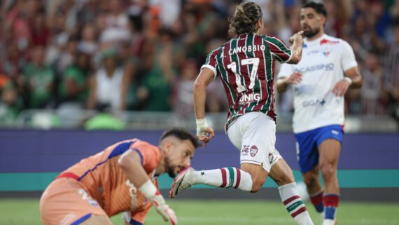 Canobbio comemora gol do Fluminense sobre o Fortaleza (foto: MARCELO GONÇALVES / FLUMINENSE F.C)