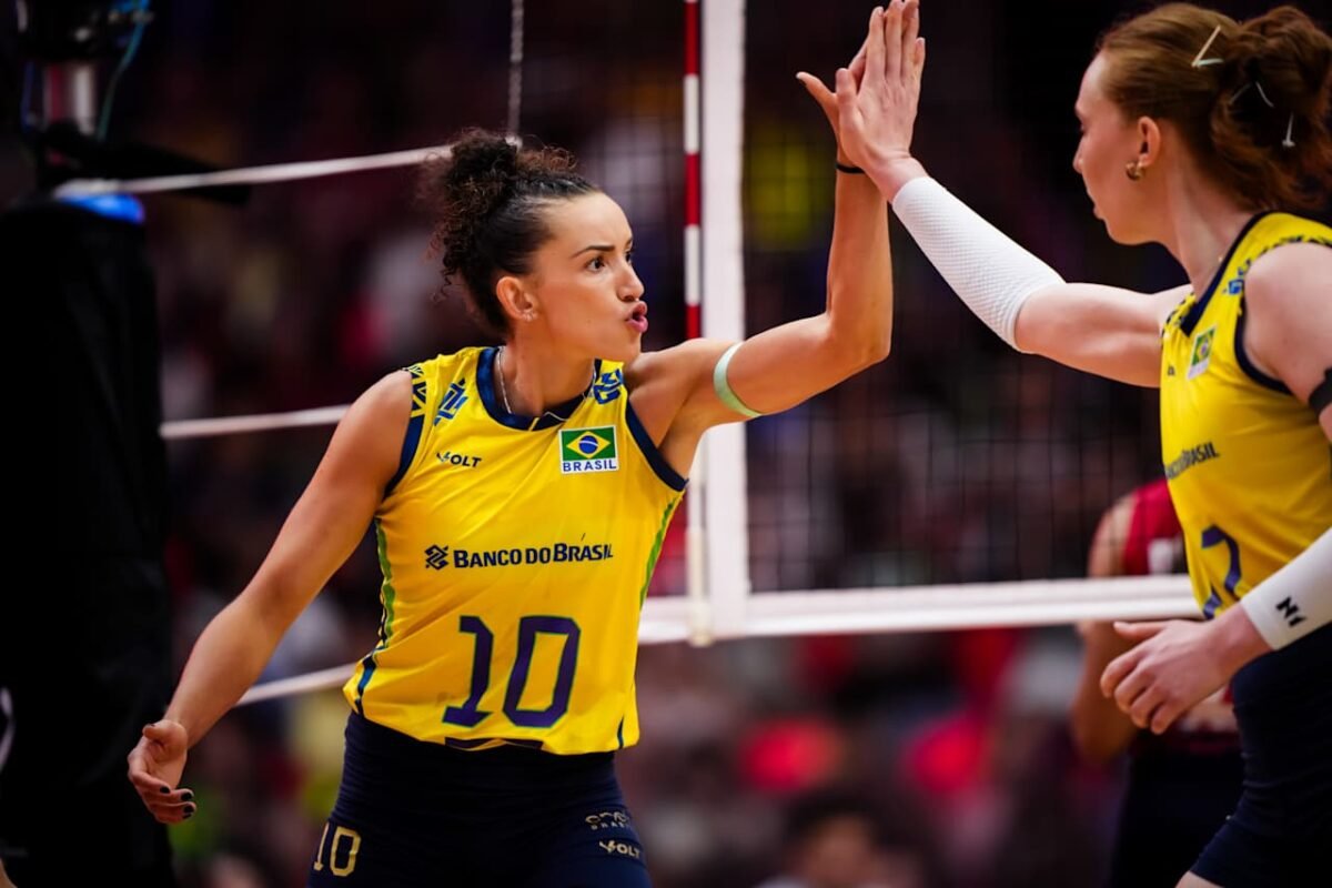 Brasil enfrerntará a França nas quartas de final do Mundial Feminino de Vôlei (foto: FIVB/Divulgação)