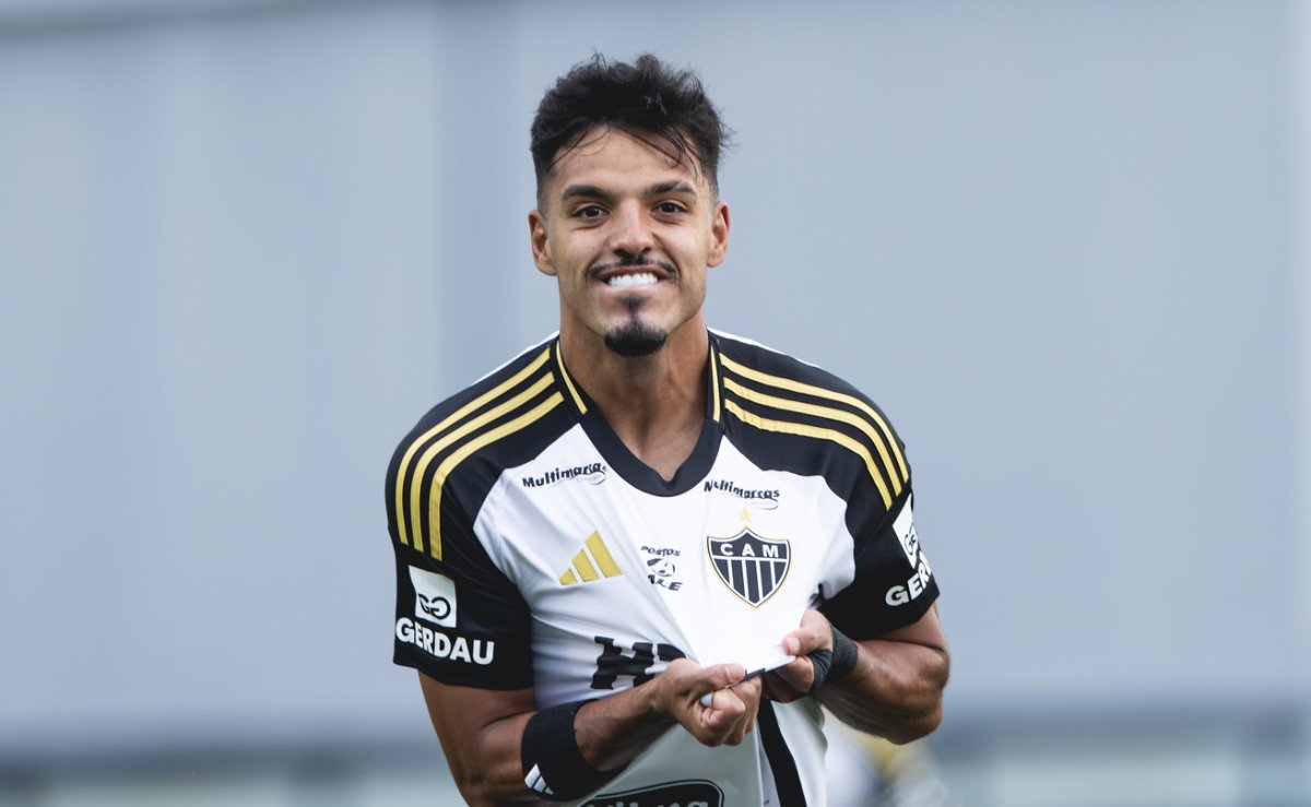 Gabriel Menino comemora gol contra o Vasco, o primeiro com a camisa do Atlético - (foto: Pedro Souza/Atlético)