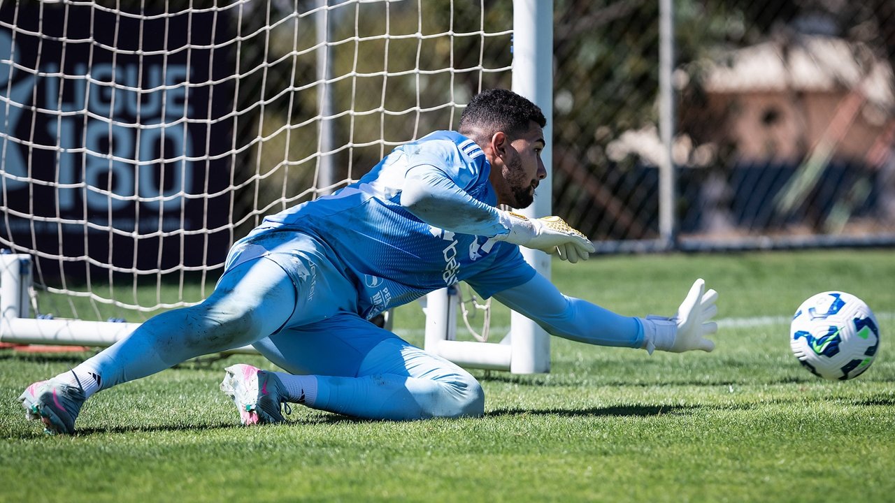 Léo Aragão, goleiro do Cruzeiro (foto: Gustavo Aleixo/Cruzeiro)