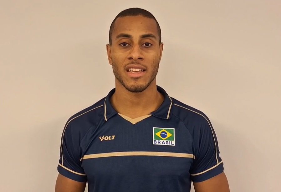 Lucarelli de frente (foto: Divulgação/CBV)