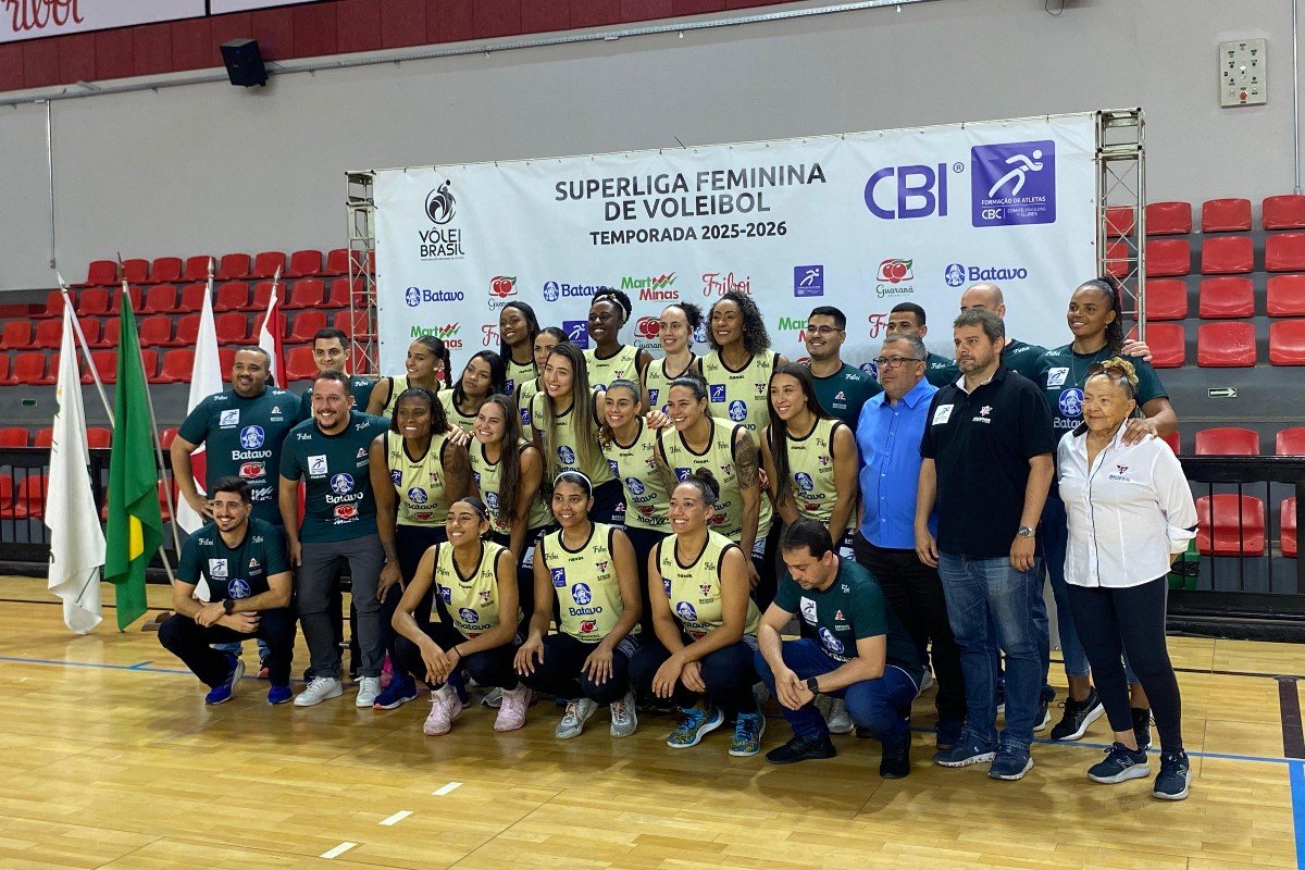 Elenco do Mackenzie para a temporada 2025/26 do vôlei feminino (foto: Rafael Cyrne/EM/D.A Press)