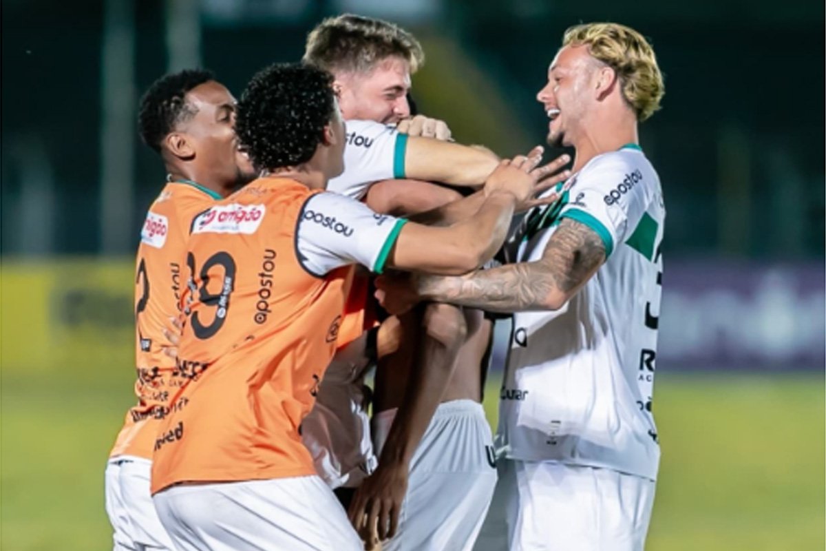 Maringá ainda sonha com o acesso à Série B - (foto: Fernando Teramatsu/Maringá FC)