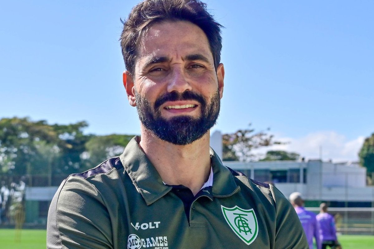Paulo Assis, novo diretor de futebol do América (foto: Mourão Panda/América)