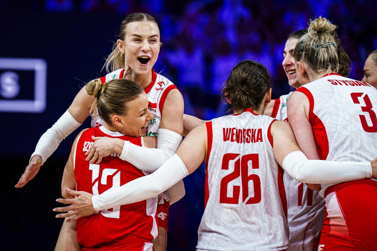 Polônia se classificou às quartas do Mundial Feminino de Vôlei após vencer a Bélgica (foto: VNL/Divulgação)