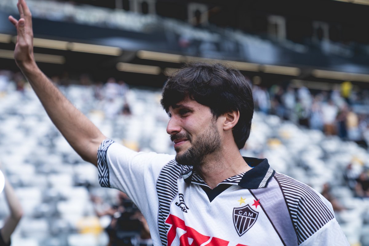 Igor Rabello se emociona em despedida do Atlético - (foto: Pedro Souza/Atlético)