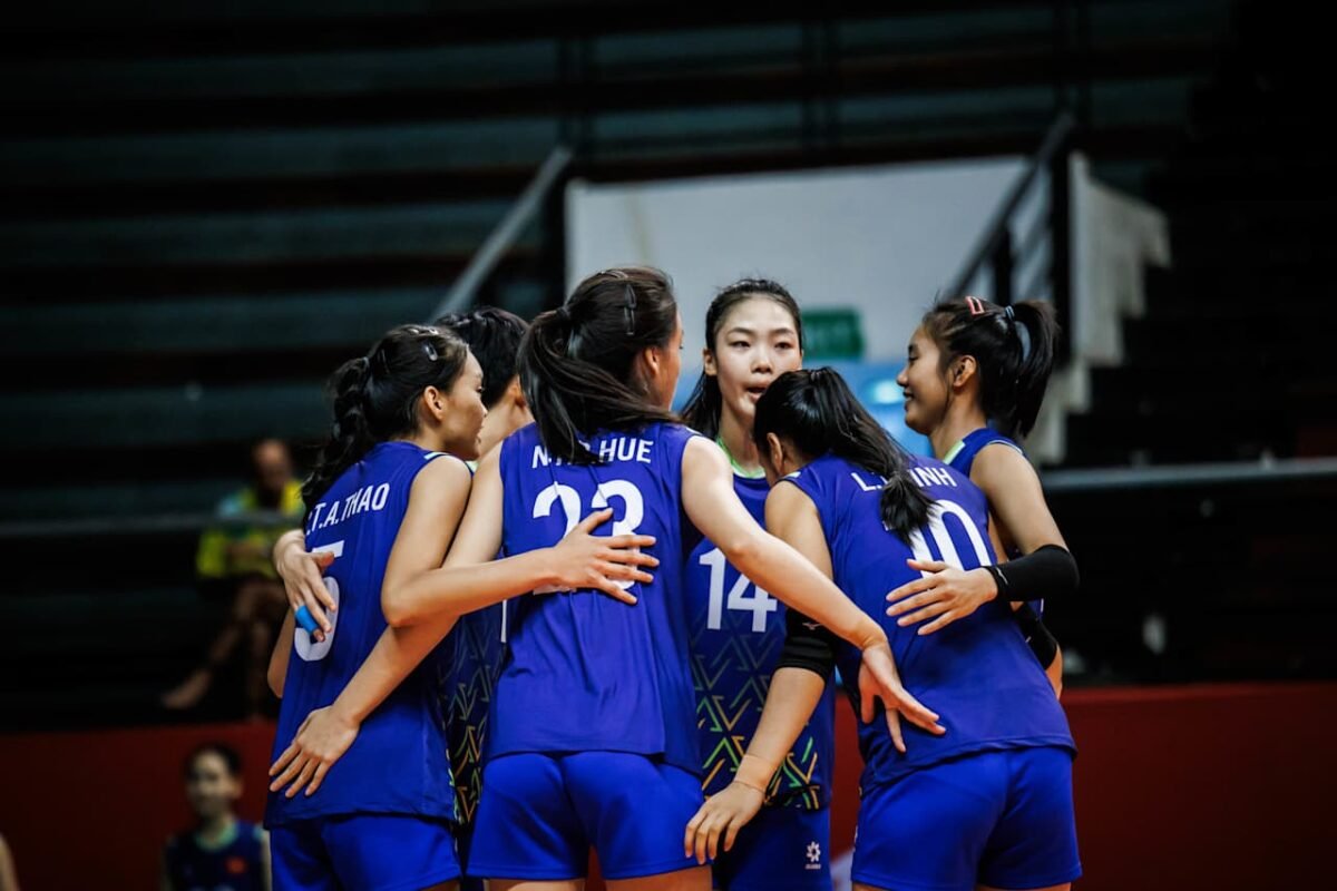 Seleção do Vietnã comemora ponto no Mundial Sub-21 Feminino de vôlei (foto: Divulgação/FIVB)