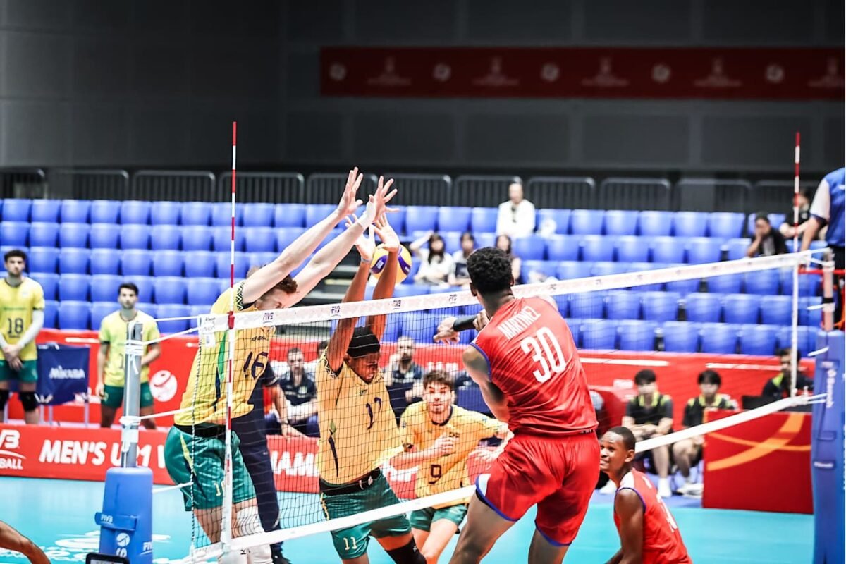 Brasil perdeu para Cuba no Mundial Sub-21 (foto: Divulgação/FIVB)