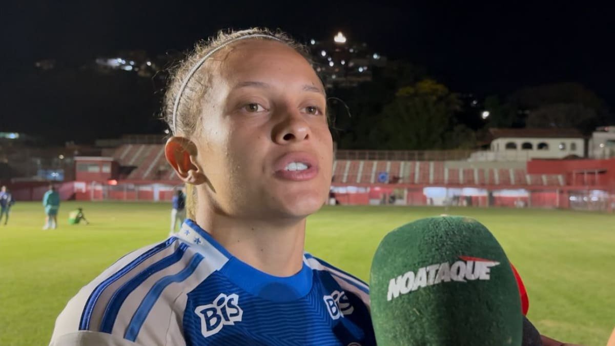 Vitória Calhau, zagueira do Cruzeiro, em entrevista ao No Ataque (foto: Sofia Cunha/No Ataque/EM/D.A Press)