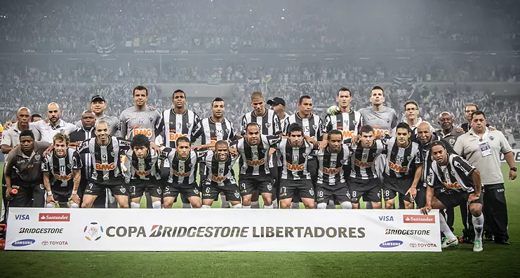 Elenco campeão da Libertadores de 2013 pelo Atlético (foto: Bruno Cantini/Atlético)