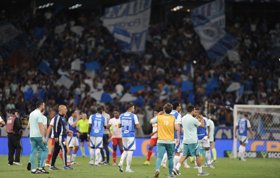 Jogadores do Cruzeiro (foto: Alexandre Guzanshe/EM/D.A. Press)