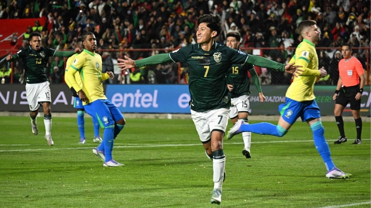 Miguelito comemora gol contra o Brasil (foto: AIZAR RALDES / AFP)