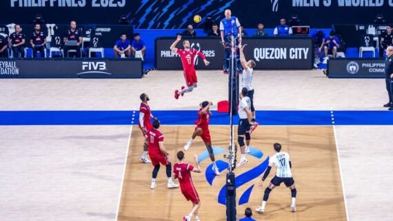 França foi batida pela Argentina (foto: Divulgação/FIVB)