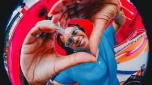  DJ Kingdom, artista de Contagem que se destaca pelo repertório inspirado na cultura negra brasileira e mundial - Crédito: 