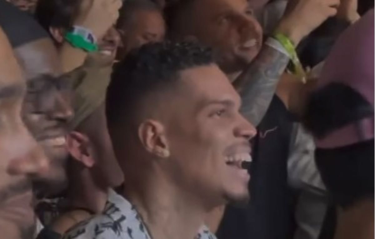 Paulinho participa de show (foto: Reprodução)