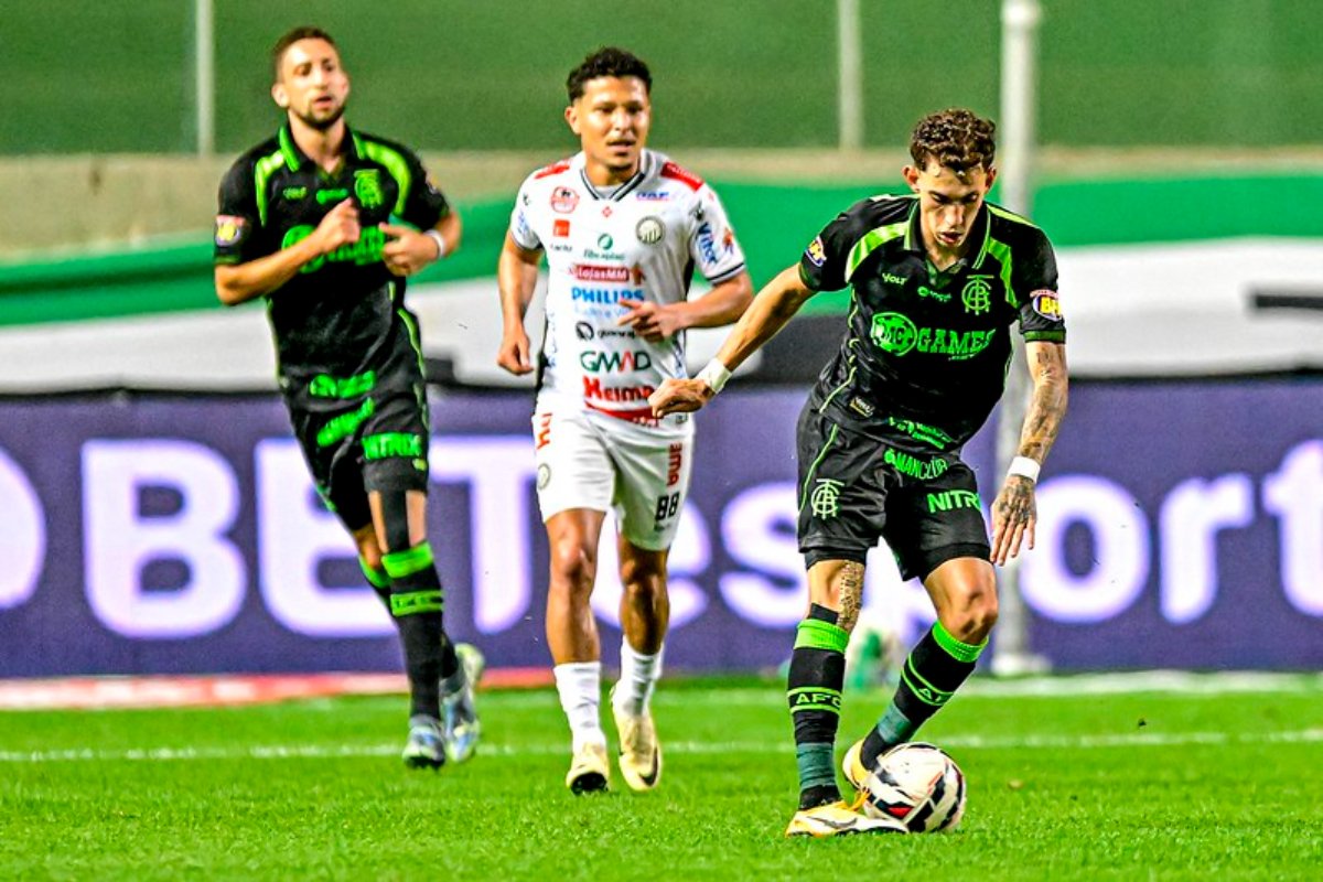 América empatou com o Operário-PR pela Série B (foto: Mourão Panda/América)