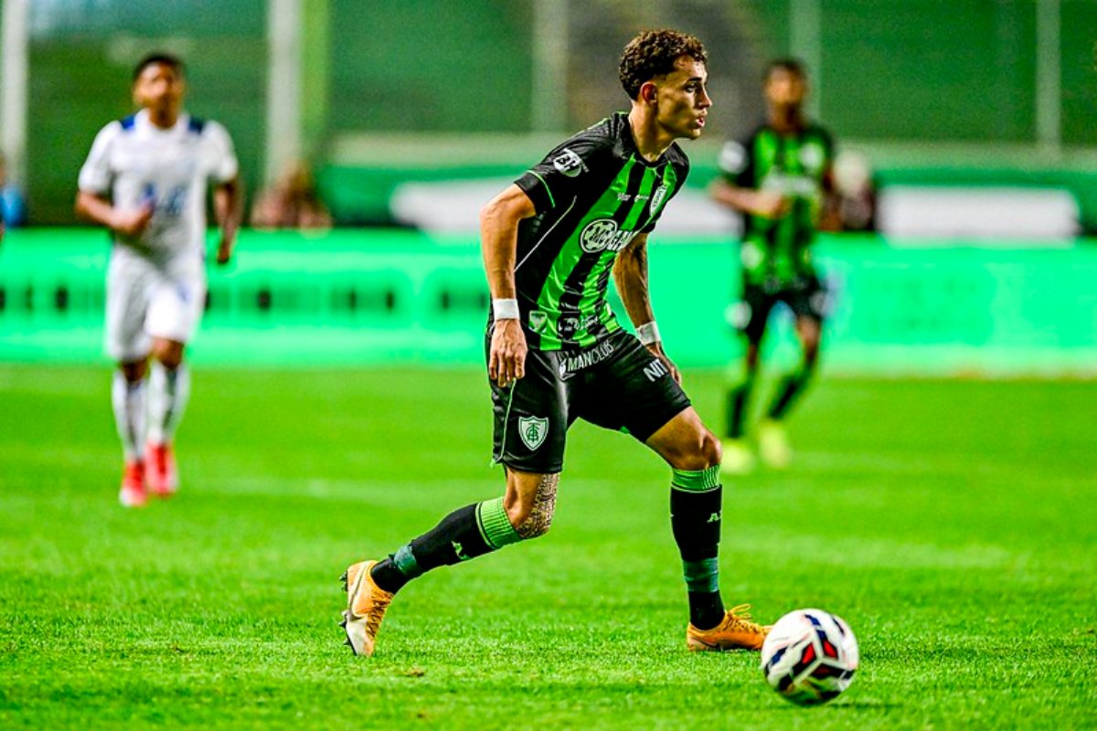 América venceu o Avaí no Independência (foto: Mourão Panda/América)