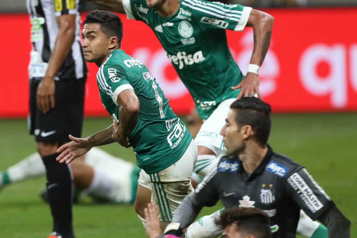 Dudu, do Atlético, comemora gol em Palmeiras x Santos pela final da Copa do Brasil de 2015 (foto: Cesar Greco/Fotoarena - 2/12/2025)