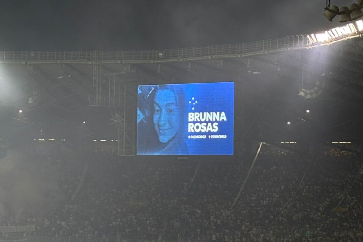 Homenagem a Brunna Rosas feita pelo Cruzeiro no Mineirão (foto: Sofia Cunha/No Ataque)