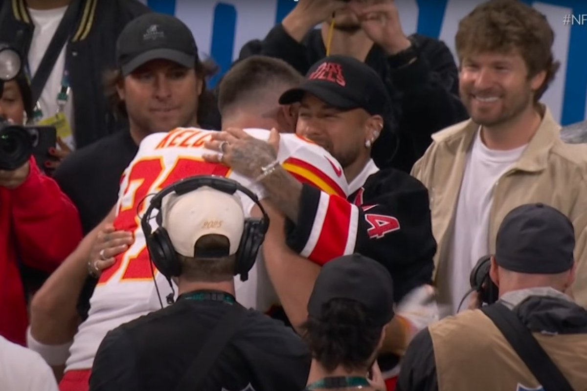 Travis Kelce e Neymar se encontraram antes de jogo pela NFL (foto: Reprodução)