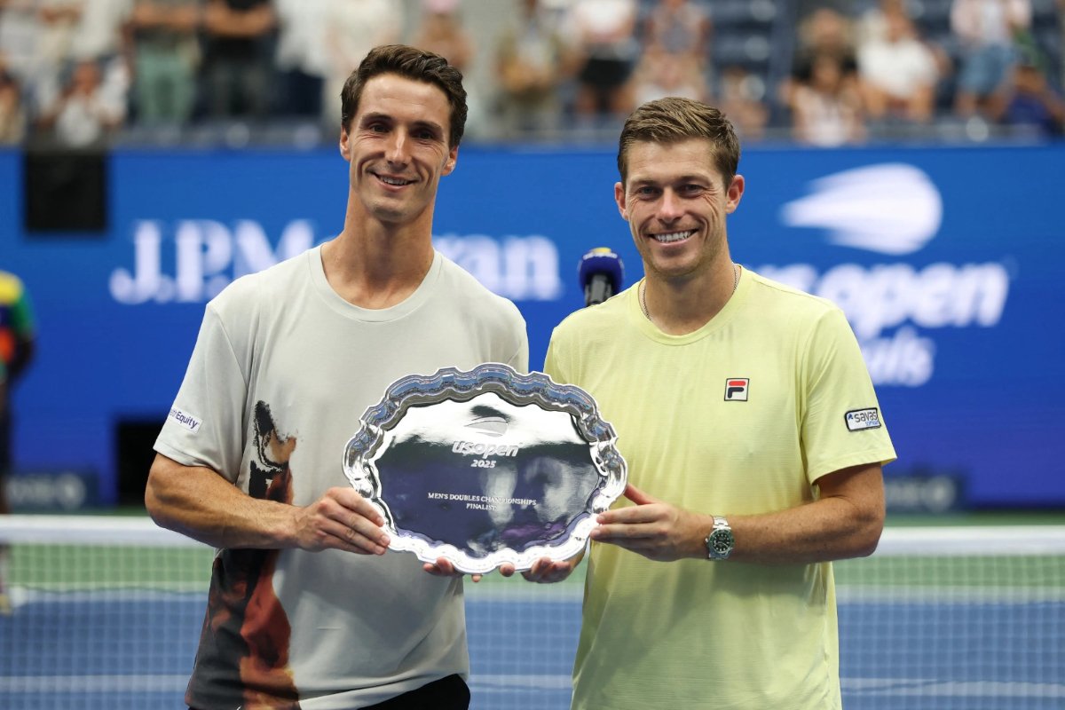 Campeões das duplas do US Open (foto: AFP)