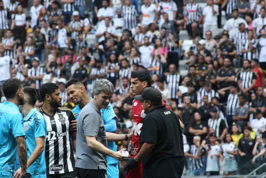 Goleiro Gabriel Brazão (foto: Edésio Ferreira/EM/D.A Press)