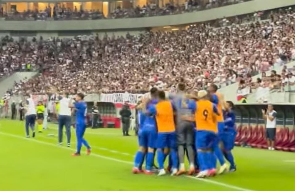 Barra venceu Santa Cruz por 2 a 1 (foto: Reprodução/Instagram)