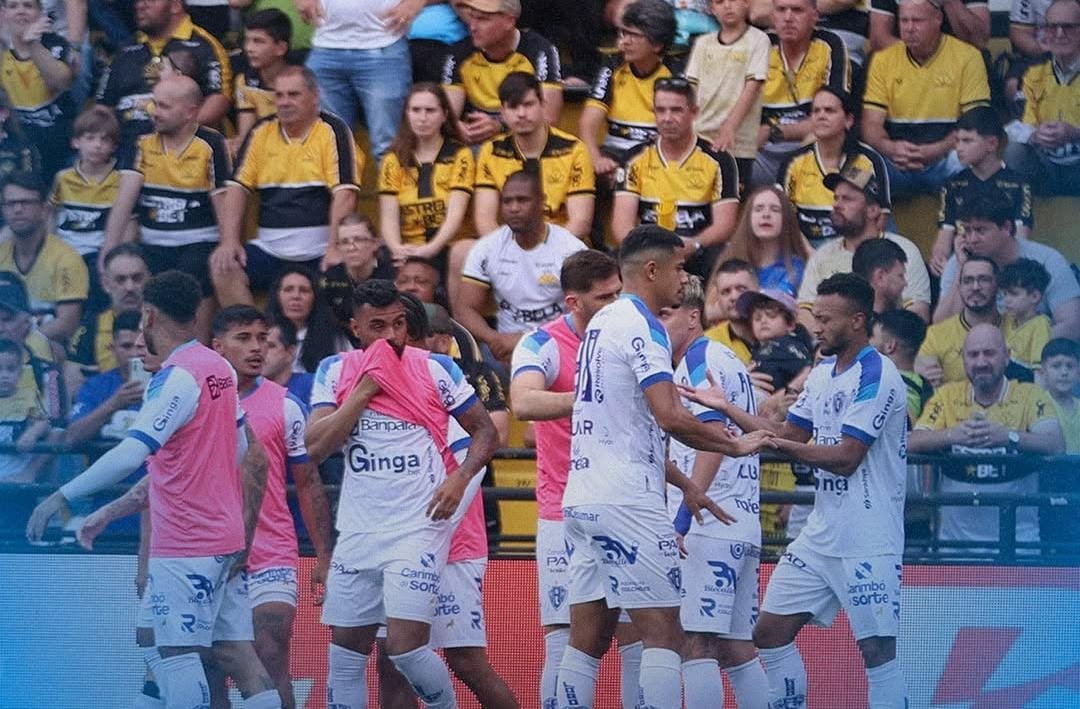 Paysandu goleou o Criciúma em Santa Catarina (foto: Divulgação/Paysandu)