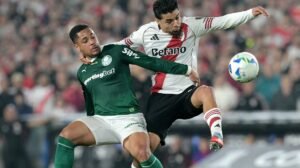 Lance do jogo de ida entre River Plate e Palmeiras pela Libertadores - Crédito: 