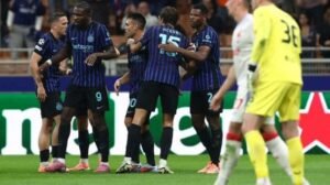 Lautaro marca seu segundo gol na vitória da Inter de Milão sobre o Slavia Praga - Crédito: 