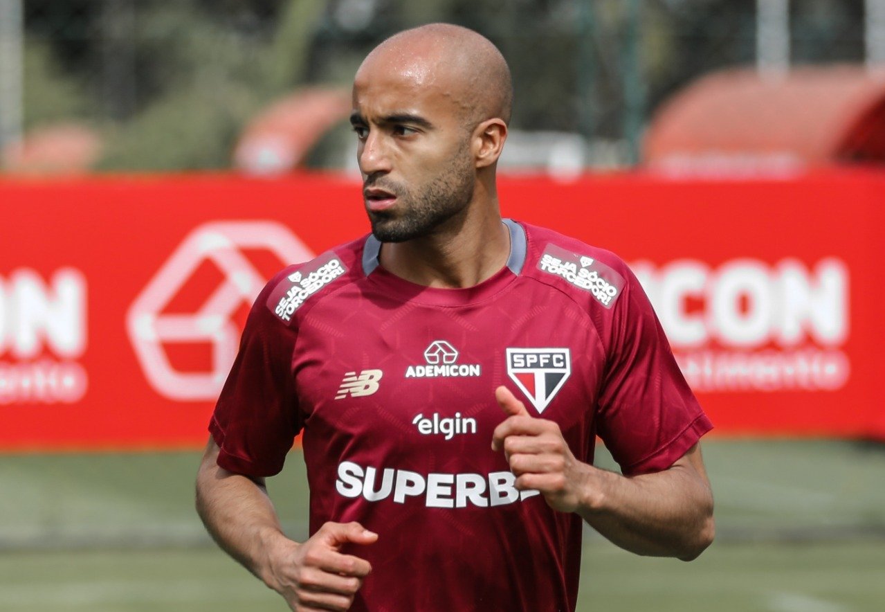 Jogador do São Paulo durante treino (foto: Erico Leonan/São Paulo)