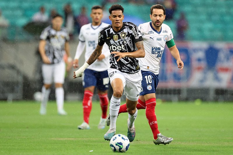 Lance de Bahia x Botafogo pelo Campeonato Brasileiro (foto: Vitor Silva/Botafogo)