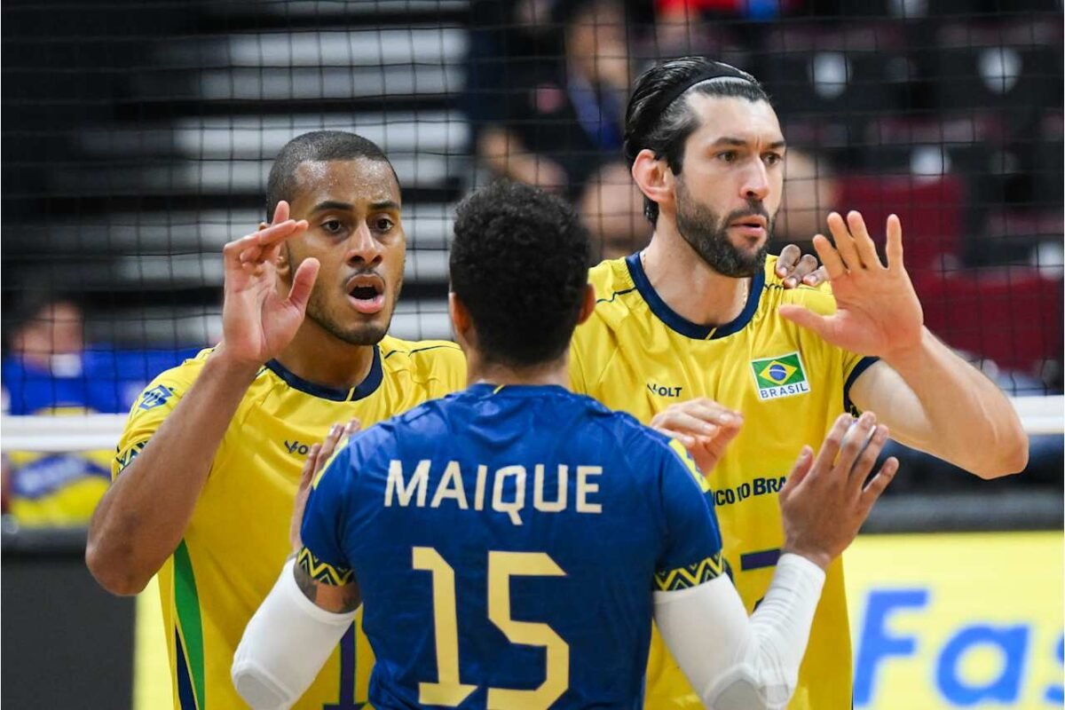 Brasil foi o terceiro colocado do Grupo H, com seis pontos (foto: Divulgação/FIVB)