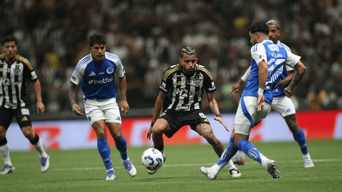 Jogadores de Cruzeiro e Atlético pela ida das quartas de final da Copa do Brasil (foto: Edésio Ferreira/EM/D.A. Press)