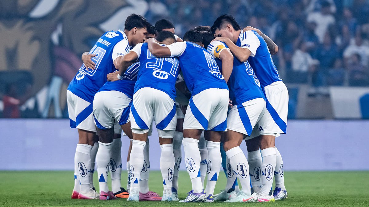 Diante do Bragantino, Cruzeiro deseja manter a segunda posição no Brasileiro (foto: Gustavo Aleixo/Cruzeiro)