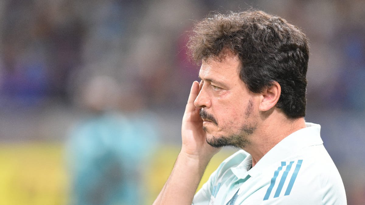 Fernando Diniz comandou o Cruzeiro entre setembro de 2024 e janeiro de 2025 (foto: Ramon Lisboa/EM/D.A. Press)